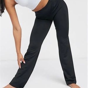 Nike Dry Fit Power Pants-Size Large- New